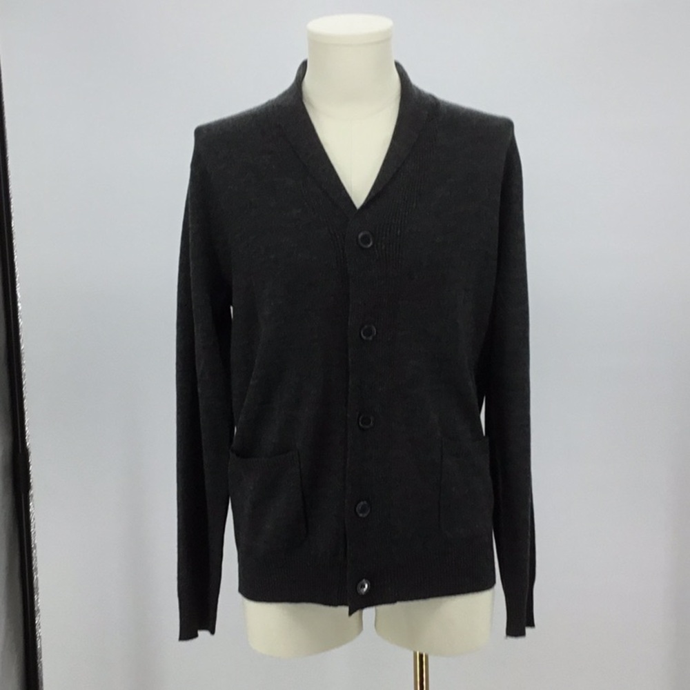 Park. Men's Charcoal Gray Sweater